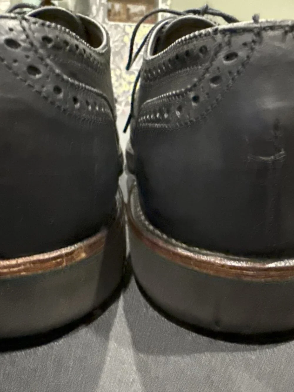Allen Edmonds Oakwood - Black Men's Size 10D - Vibram Sole